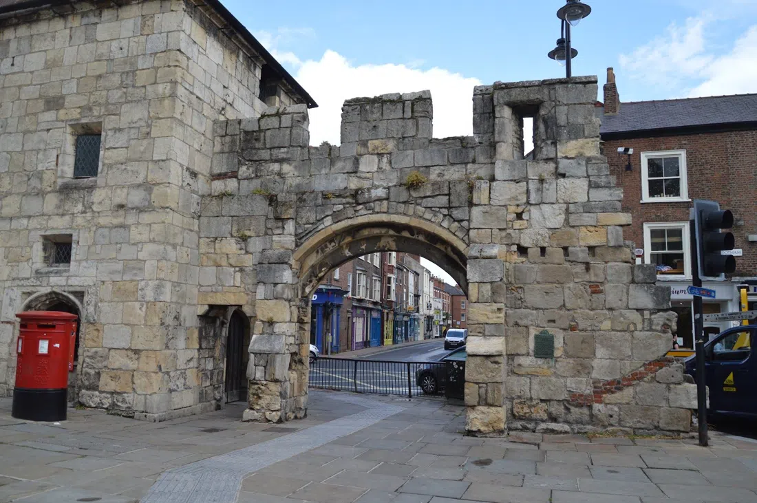 York City Walls — Bootham Bar & Micklegate Bar, York
